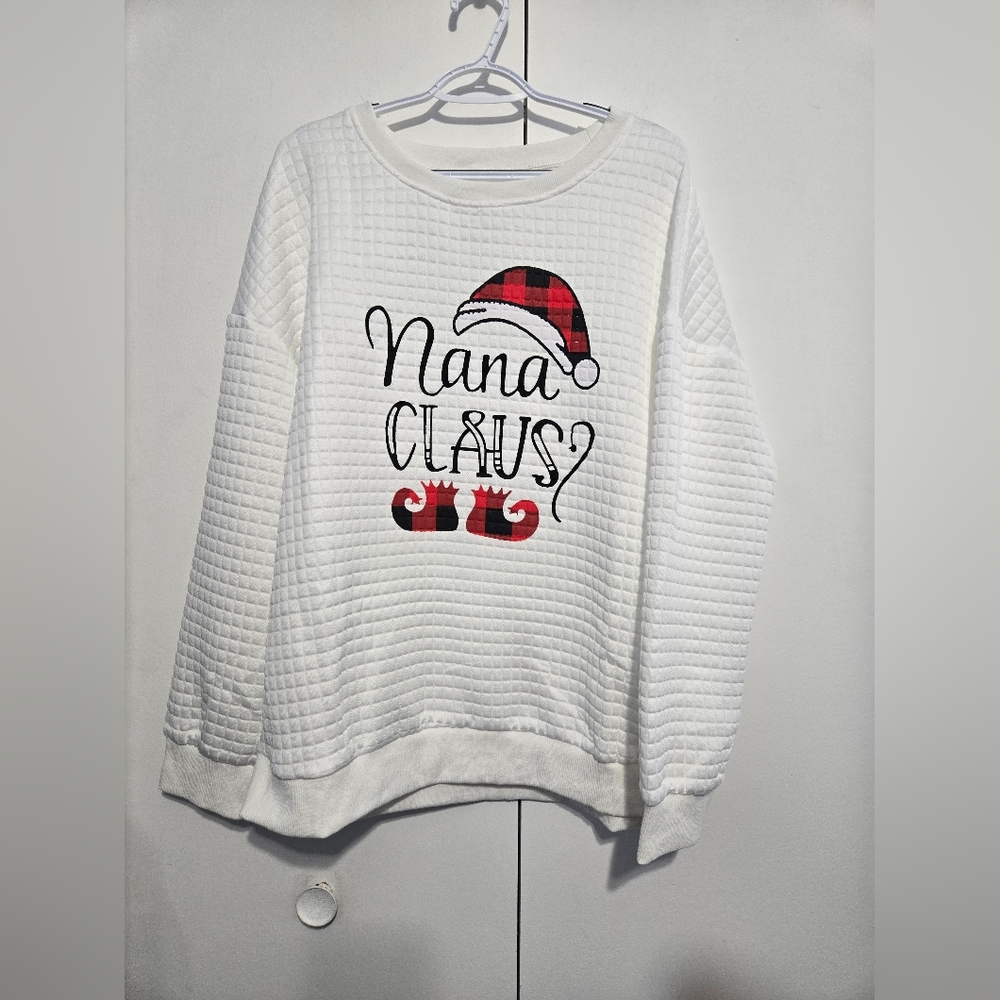 Nana Claus Sweatshirt XXL White Buffalo Plaid Christmas Graphic Holiday Pullover